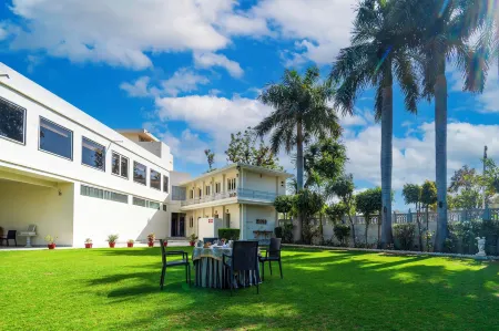 香德拉瓦提宮殿酒店