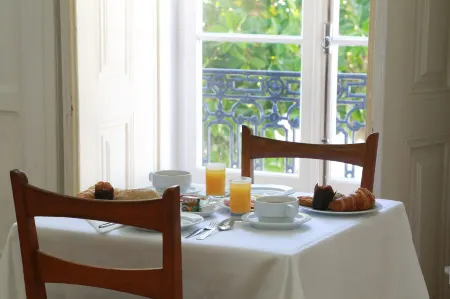 Hotel de Moura Отели в г. Мора