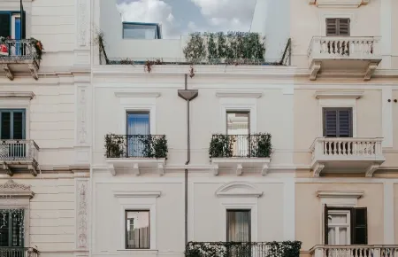 Bacã Suites, Restaurant & Bar