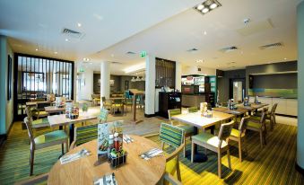 Premier Inn Edinburgh City Centre Royal Mile