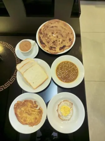 Burhan Centre Отели рядом с достопримечательностью «The Chenab Club»