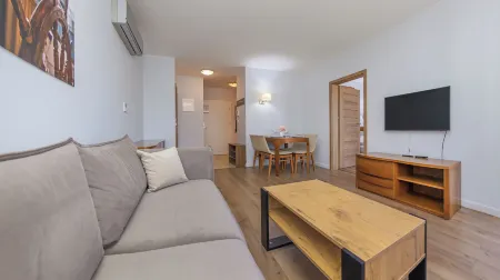 Prywatne Apartamenty w Obiekcie Gwiazda Morza, Sun & Snow Отели рядом с достопримечательностью «Albatros»