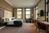 The Louie, A Davenport Hotel, Autograph Collection