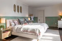 Inkwell Suite at Spofford Lodge 벅스포트 호텔