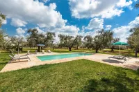 2770 Uliveto Valeria - Trullo Melograno by Perle di Puglia