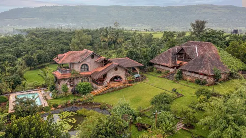 Amã Stays & Trails l'Attitude by the Lake, Kamshet Hotels in Takawe Bk