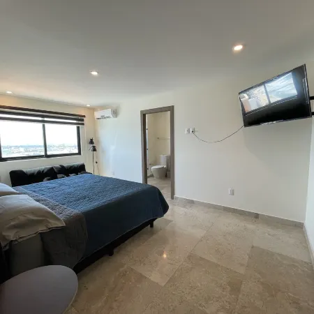 Central 102 Apartments