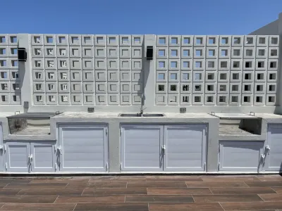 Paseo Lomas Hotels in 