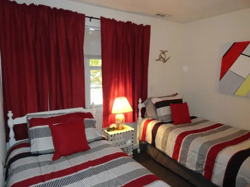 Moon Beam-Lakefront-Community Pool & Lost Bridge Marina Nearby