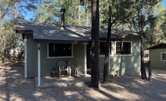 Hidden Rest Cabins and Resort
