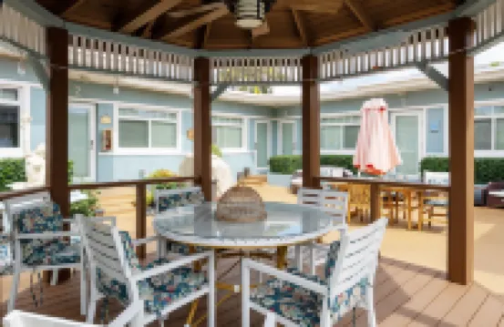 Tropic Isle Boutique Hotel