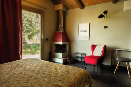 Podere Dell'Etna Segreta - Essential Nature Hotel & Glamping Отели в г. Vitelleria