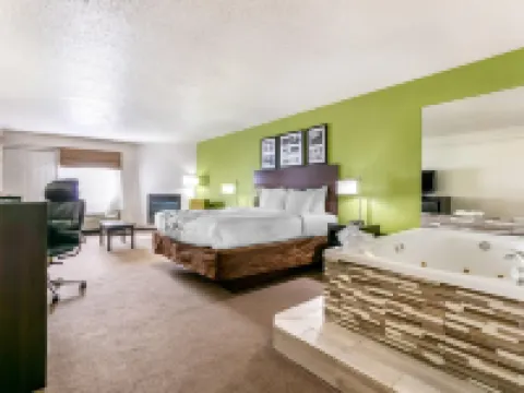 Sleep Inn & Suites Near Sports World Blvd Hotels in Gatlinburg