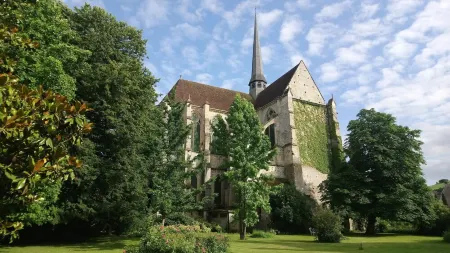 charming cottage at the foot of a 13th century abbey