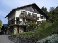 42 m2 apartment, ideal for a spa treatment in Brides or skiing in the 3 valleys.