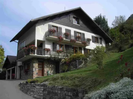 42 m2 apartment, ideal for a spa treatment in Brides or skiing in the 3 valleys. Отели в г. Сален-Ле-Терм