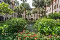 Location! Quiet, Cozy 2-Bedroom Condo In The Heart Of Historic St. Augustine!