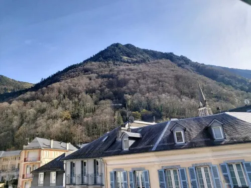 Joli Appartement de 4/6 Pers Labelisé 4diamants Hotels in Cauterets