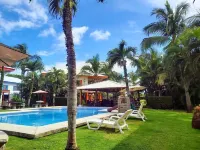 Garden view Beachside Bungalow #16 Playa Hermosa 호텔