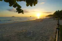 Juquehy Condominium, sea front 14, beach view.