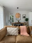 The Little White Bach