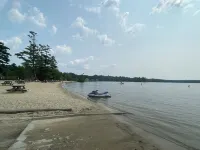 Direct Water Access to Lake! w/ Boat Dock, Heat, AC, TV & Internet, Sleeps 6