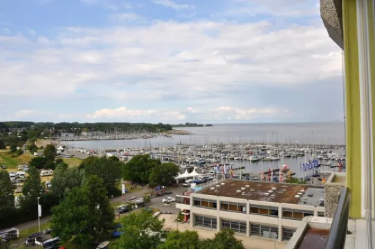 Sehr Schönes 2-zi.-appartement Kiel Schilksee Olympiazentrum. Haustierfreundlich