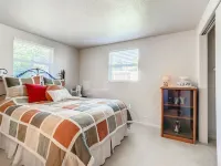 Incredible Whole Condo with Heated Pool and Jacuzzi Next to Venice Island/Beach