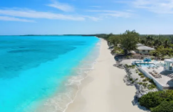 OCEANFRONT,  with spectacular infinity pool on Tar Bay.  An Exuma paradise.