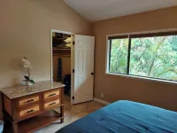 Partial Ocean View from private lanai, Queen Bed.....fully furnished condo