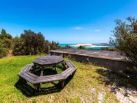 Secluded Haven with Stunning Hokianga Harbour Views Hotels in Ōmāpere