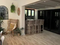 Sunny family home in the winelands