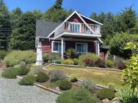 Cozy and Private West Coast Home Hotels near Sandcut Beach