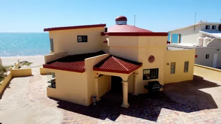 SUMMER & FALL DEALS-- CALL CAROL  602-369-6768