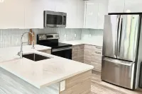 Modern Luxury Apartment in the Heart of Quincy - 3-Star