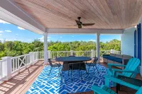 Blue Tang - Newly Renovated Bahamian Villa, minutes to the ocean!