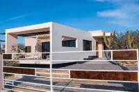 Contemporary house with pool near the beach