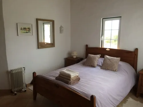 3 bedroom Alentejo Style villa with private pool in unspoilt rural countryside.