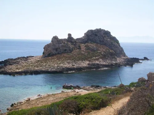 Apartment/ flat - Levanzo Hotels in Favignana