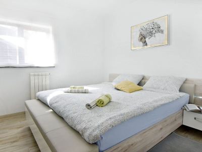 Lovely New Apartment with Terrace, Enea 2