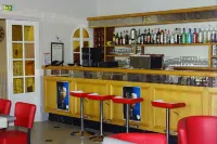 Hotel du Cheval Blanc Hotels in Pouzauges