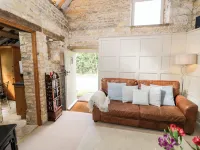 Old Bothy Hotels in Whitchurch
