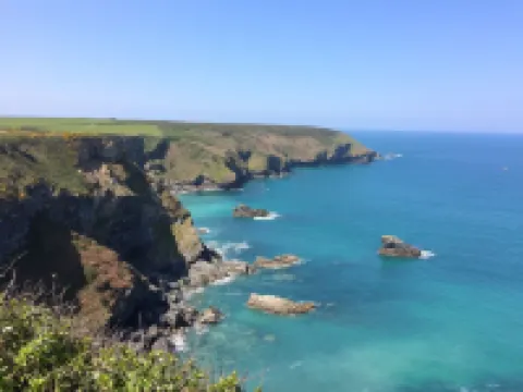 Peaceful Location Less Than One Mile From Beautiful Beaches