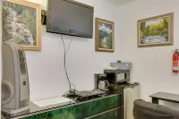 Pet-Friendly Stuart Studio < 3 Mi to Downtown! Hotels in North River Shores