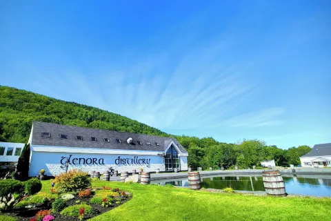 Glenora Inn & Distillery
