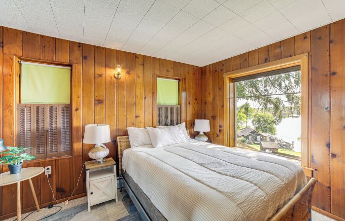 Waterfront Cottage w/ Dock & Views in Six Lakes!