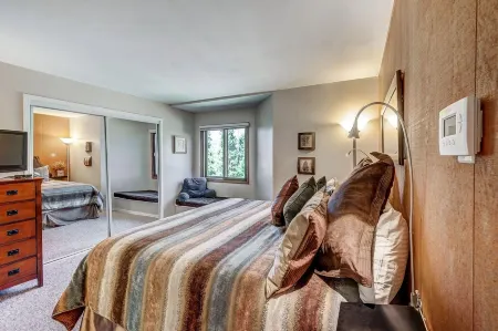 1088 Wild Irishman 2 Bedroom Condo by RedAwning