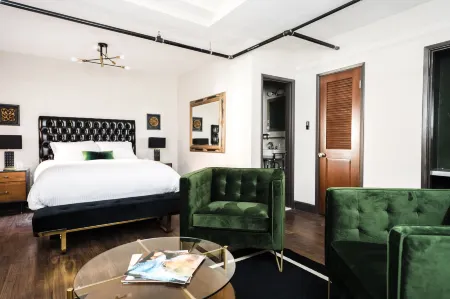 Hotel Crocodile & Crocodile Music Venue Отели рядом с достопримечательностью «Seattle Cruise Ship Terminal 91»