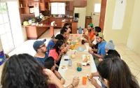 Uyuca Vista Family Villa - sarapan