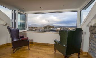The Captain's Penthouse